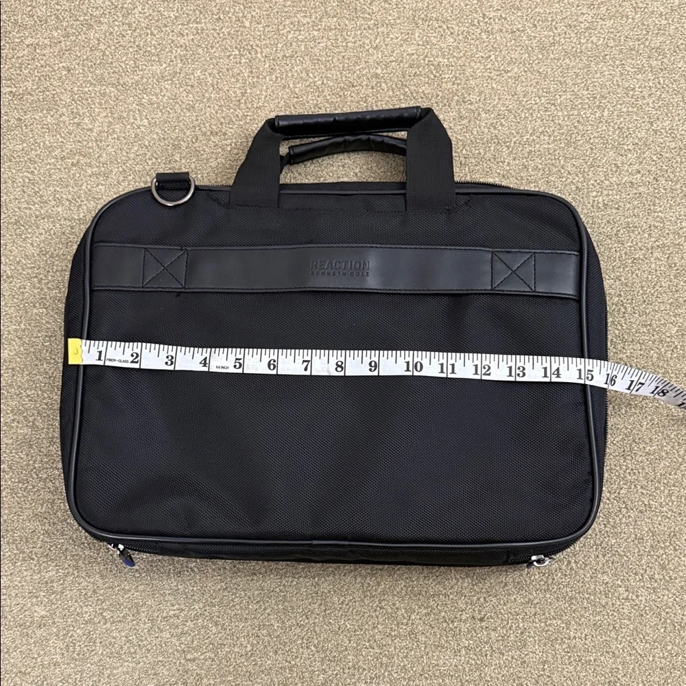 Kenneth Cole Reaction Laptop Business Travel Almost new